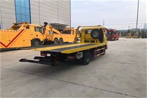 大荔非事故拖车